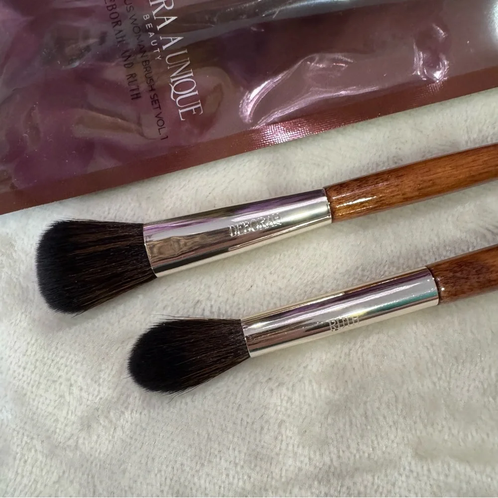 NEW Camara Aunique Beauty The Virtuous Woman Brush Set Vol.1